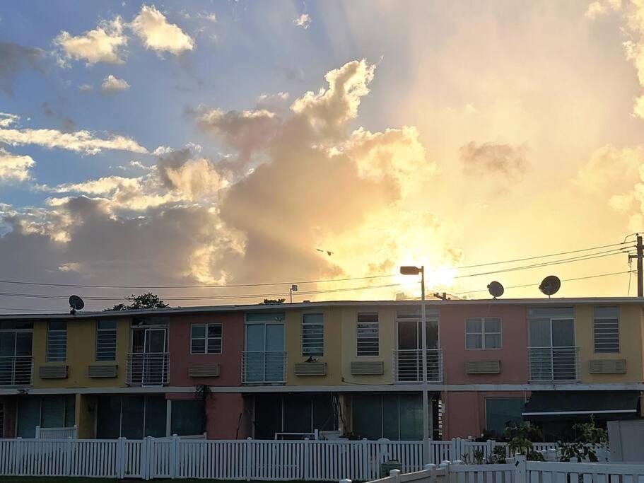 Near Islaverde Beach Home Carolina Puerto Rico. Esterno foto